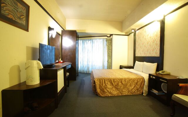 Sun Hotel
