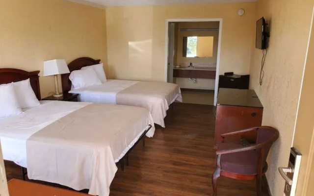 OYO Hotel Vienna I-75