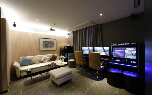 BrownDot Hotel Chungju Station