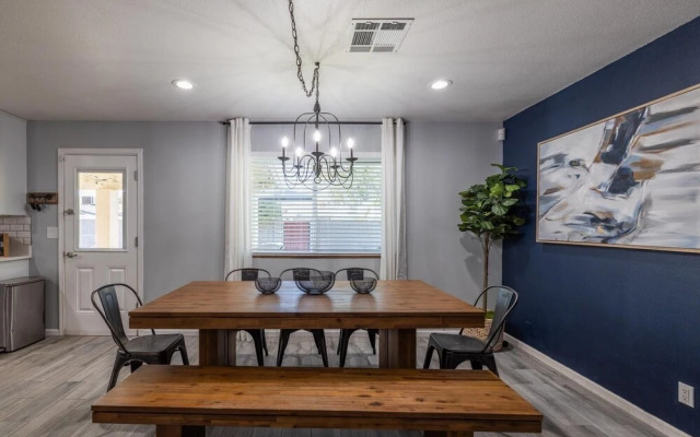 Chandler Galveston 4 Bedroom Home by RedAwning