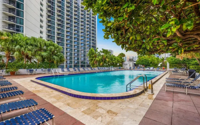 Sun Style Space 3BR Grand