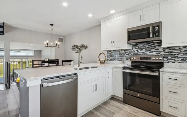 Amelia Island Beachfront Retreat - 2BR Sandpiper Loop