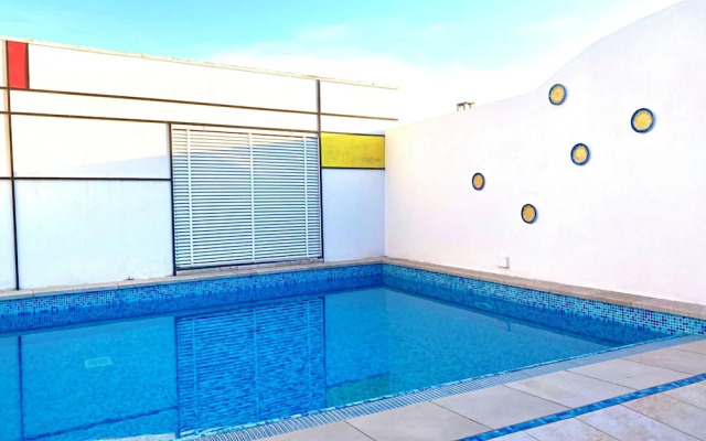 Casa Mondrian - Camere con Bagno e Piscina Privata