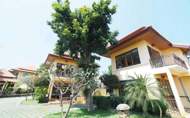 Pranburinoi Resort