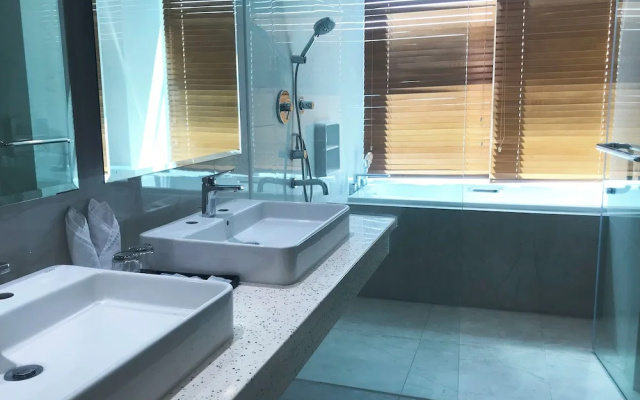 Labersa Hotel & Convention Center Samosir