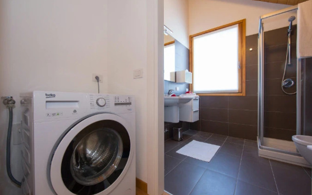 Paradiso del Lago M1