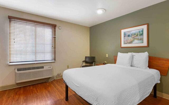 Extended Stay America Select Suites Phoenix West