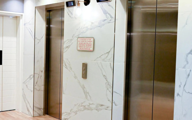 Rose Gold @The Winchester