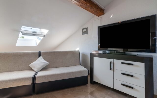 Beachfront Studio-apartment Spazzio