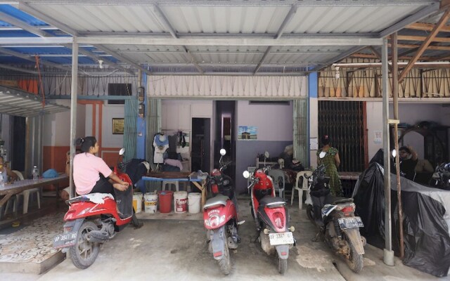 SPOT ON 93276 Fendi 2 Homestay SyariahNearPelabuhan Feri Batam Centre