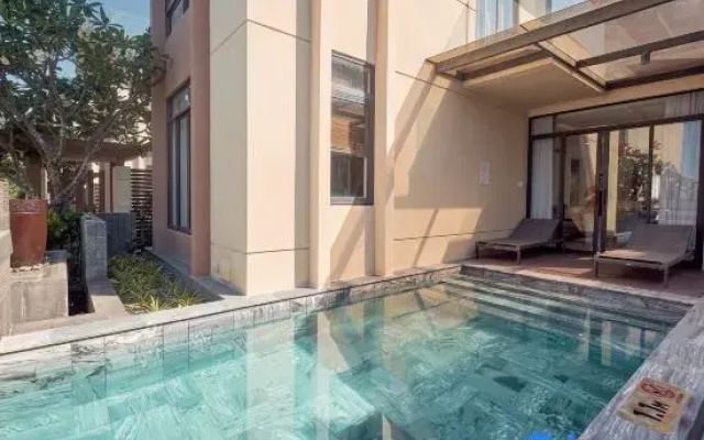 Sunrise Pool Villa Cam Ranh