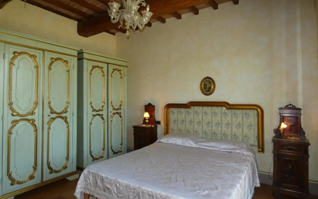 Scappo in Umbria, la Cantinetta