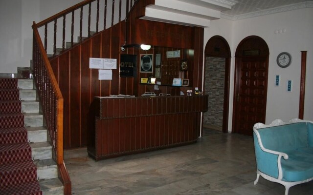 Hotel Uz