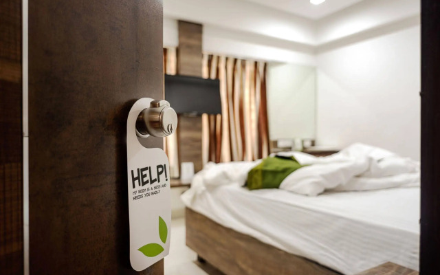 OYO 9647 Hotel MVV Bhavan