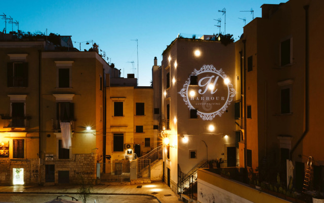 The Harbor Luxury Living