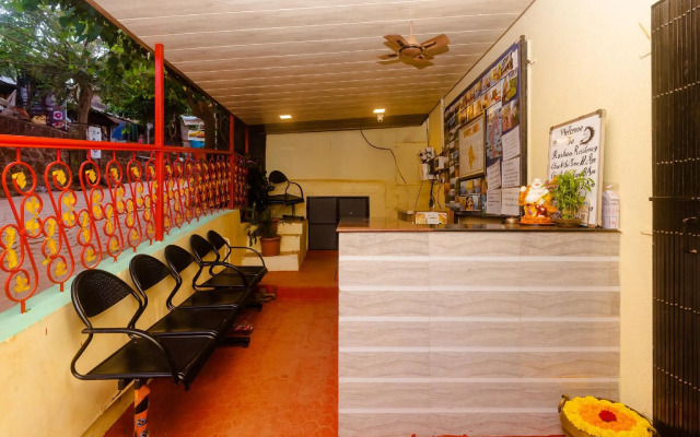 Spot on 38779 Roshan Residency