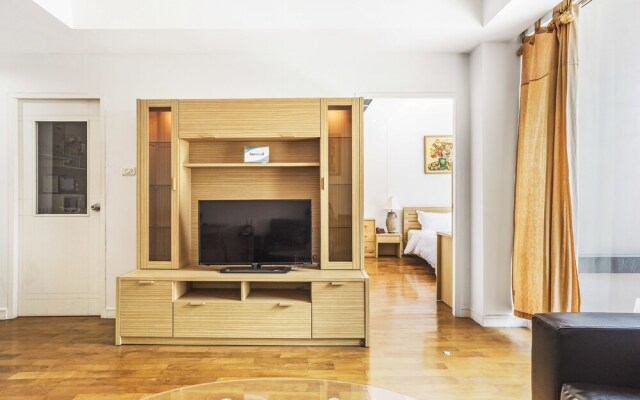 Baan Siri 24 by Favstay