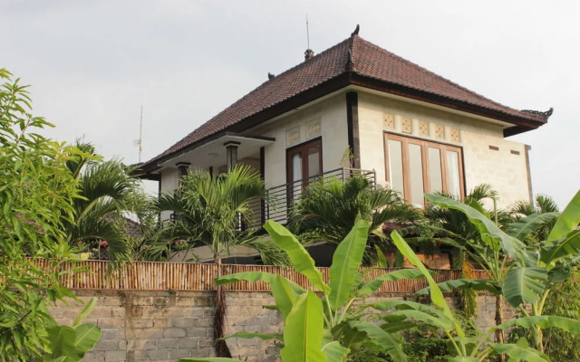 Rice Field Villa Bali