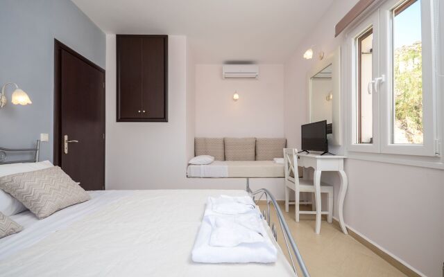 Naxos Luxury Villas