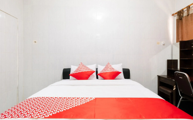 OYO 1700 Danurejan Guesthouse