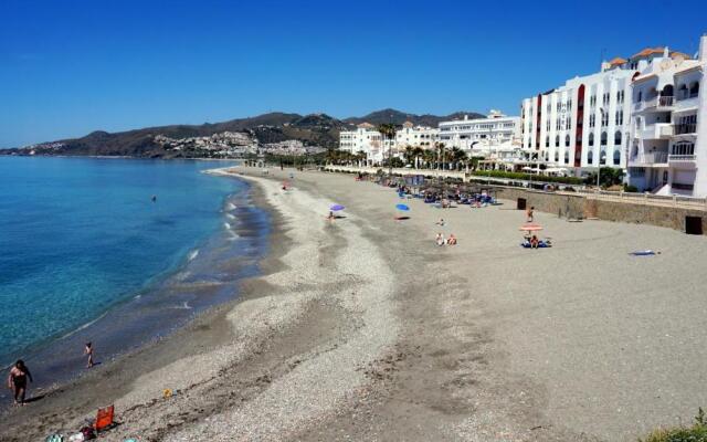 Apartamentos StarNerja en Stella Maris