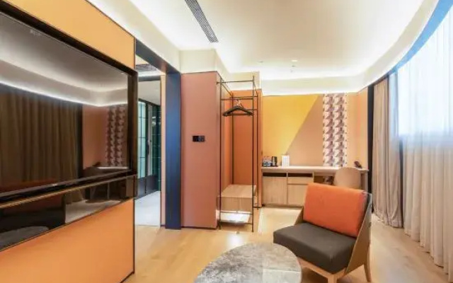 Jin Jiang Flower Hotel