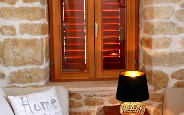 Apartment in Okrug Donji for 4 Person