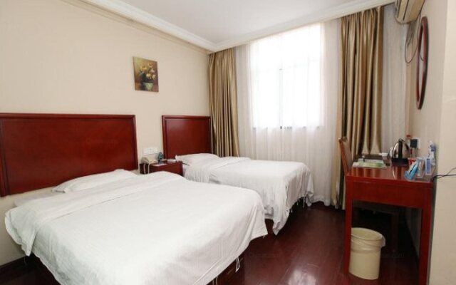 GreenTree Inn Nanjing Xinjiekou Wangfu Avenue Express Hotel
