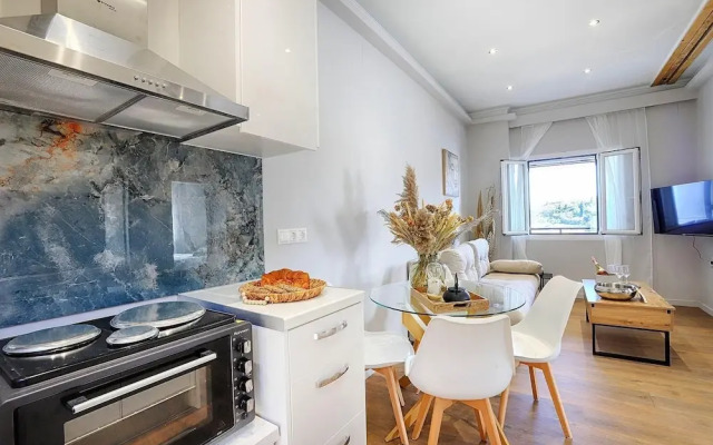 Vostalo apartments by Kassiopi's Sea