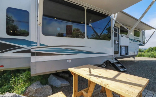 Tickeydoo, Tor Down Quarry