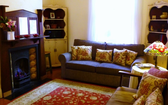 Hills Havens Cottages – Guest Rooms – Sydney