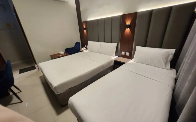 Melody Queen Hotel