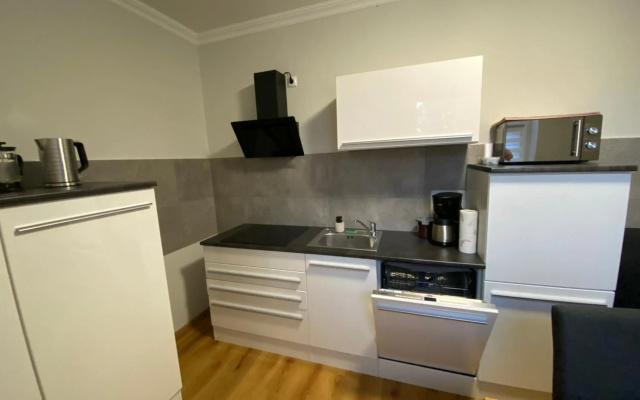 Schöne 2 Raumwohnung. Neu saniert, modern.