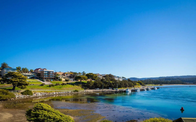 Pacific Pines Unit 6