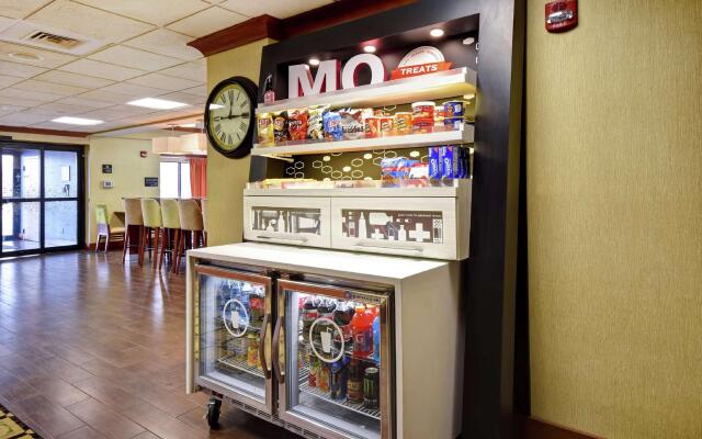 Hampton Inn St. Louis/Westport