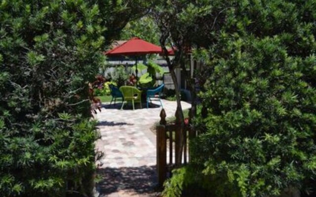 Three-bedroom Apartment at Villa Tunis