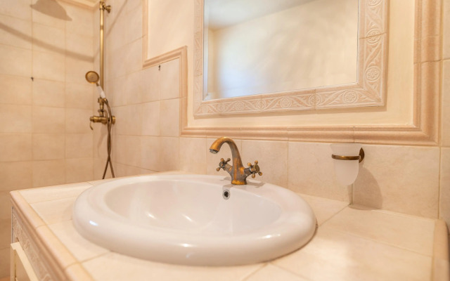 Villa Sabina - Torre Suda