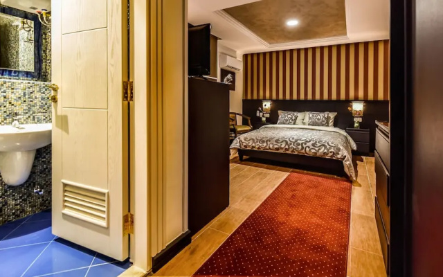 Royal Day Hotel