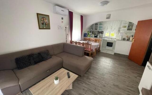 Apartmani Mirela