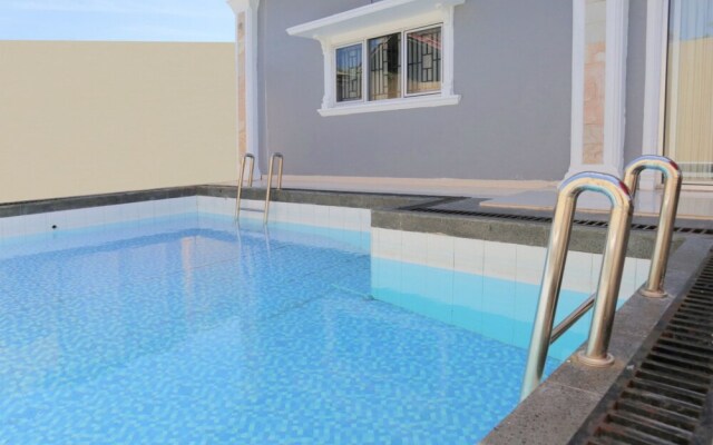 Mahakam Guest House by OYO Rooms