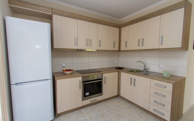 Nijay Apartments No 2 First Floor Front Quiet Location