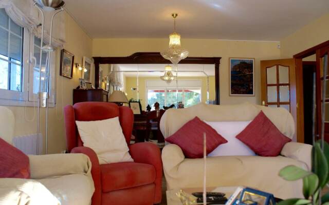 CUBELLES HLCLUB House