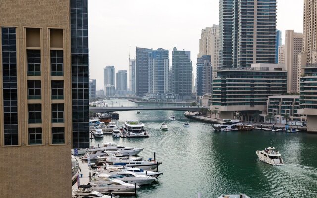 Water Views From Deluxe Apartment In Dubai Marina