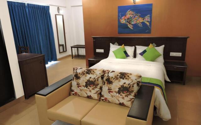 Treebo Premium Dona Eliza, 700 metres from Calangute Beach