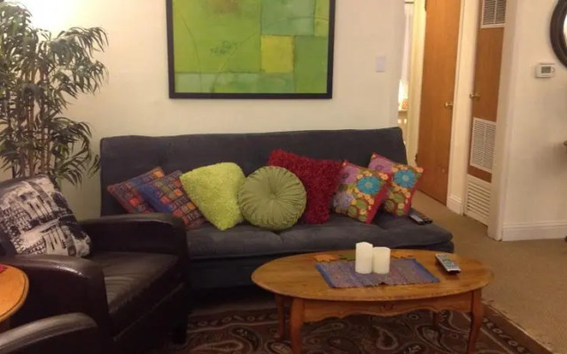 Kudu Apartments & Vacation Rentals