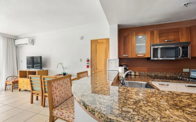 Seaside Terrace Condado Close to the Beach