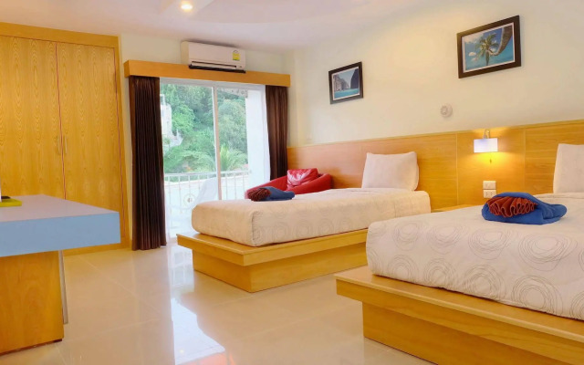 Patong Eyes Hotel