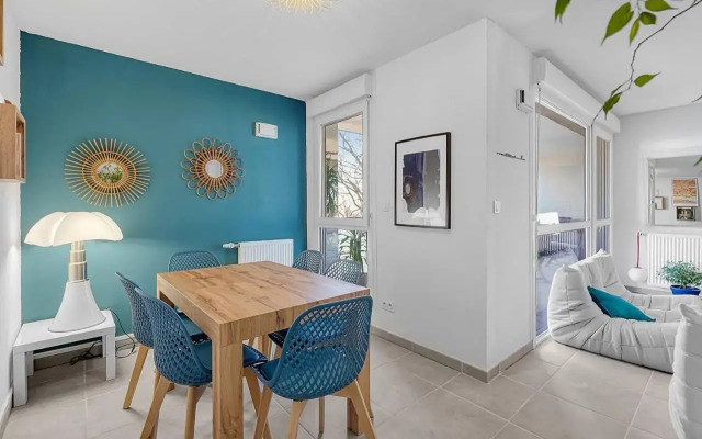 Beautiful And Spacious Apt At 19 Min From Downtown