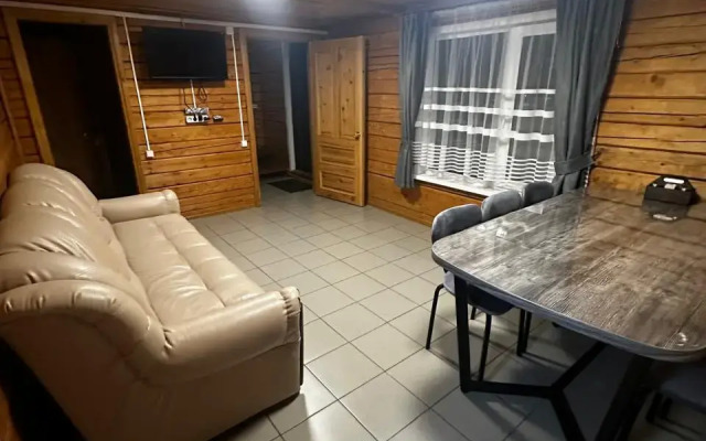 Husky House Guest House