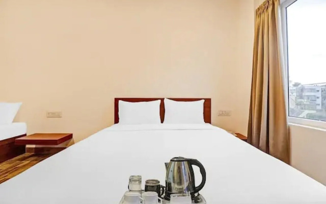 iROOMZ Sri Udupi Park Suites PMC